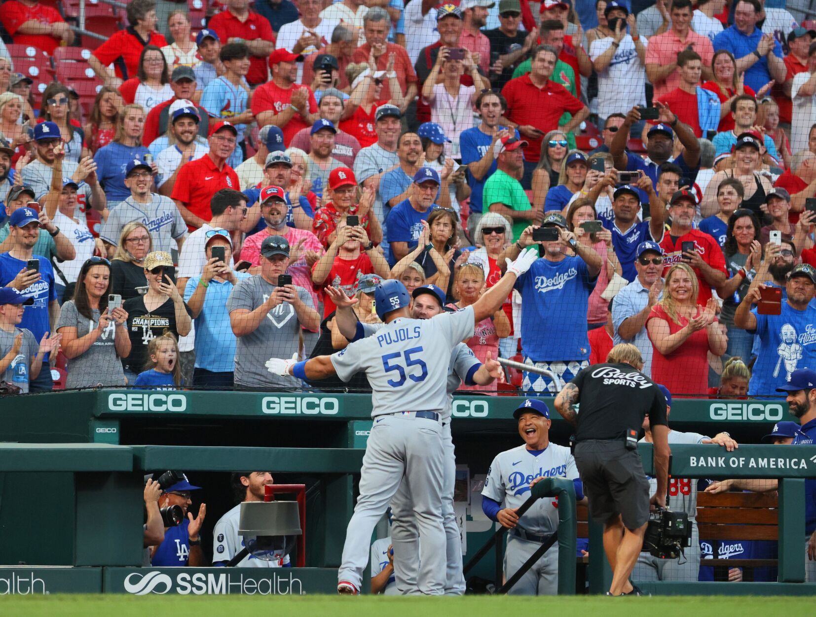 9. Sept. 7, 2021 DODGERS (2)